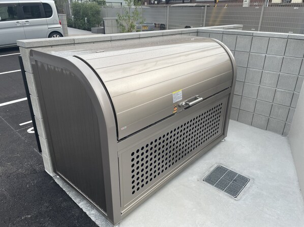 クローバー英賀保駅前の物件内観写真